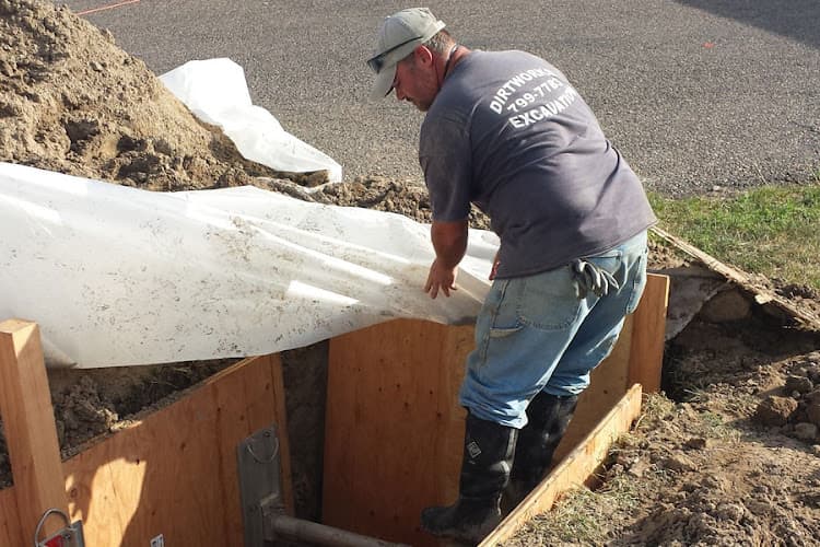 Dirtworks Excavation and Construction photo