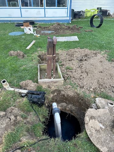 KD's Septic Services | Septic Pump, Septic Cleanout, Grease Trap photo