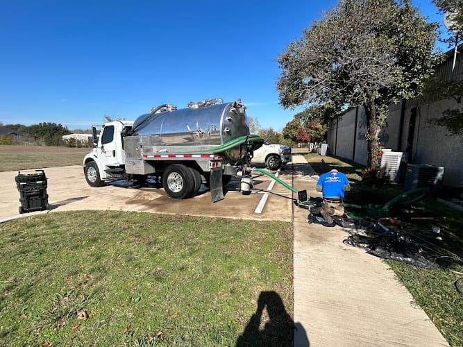 SB Septic and Sewer Service photo