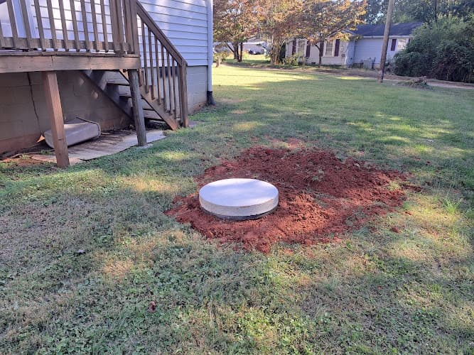 C&D SEPTIC TANK PUMPING LLC photo