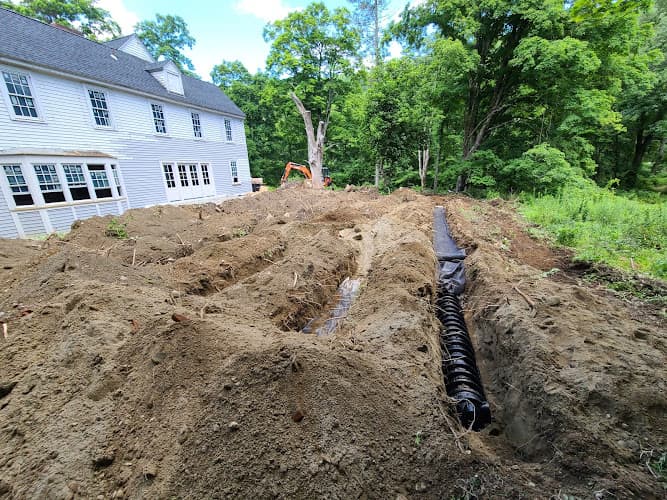 Alfredo's Septic & Tree Removal photo