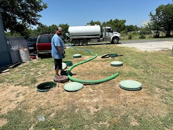 24/7 Septic Tank Pumping photo