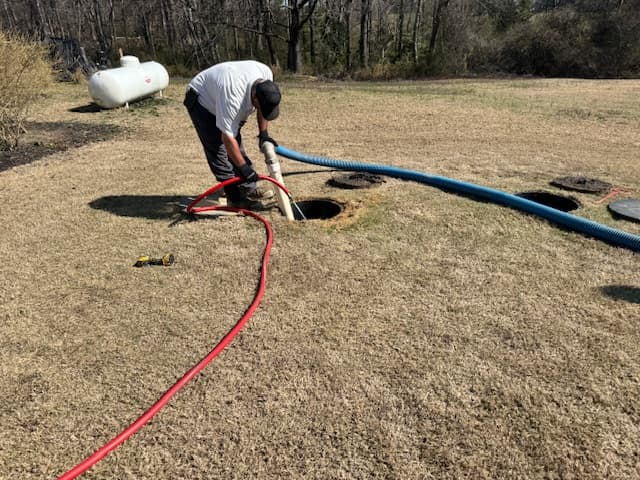 B & L Construction & Septic Service photo