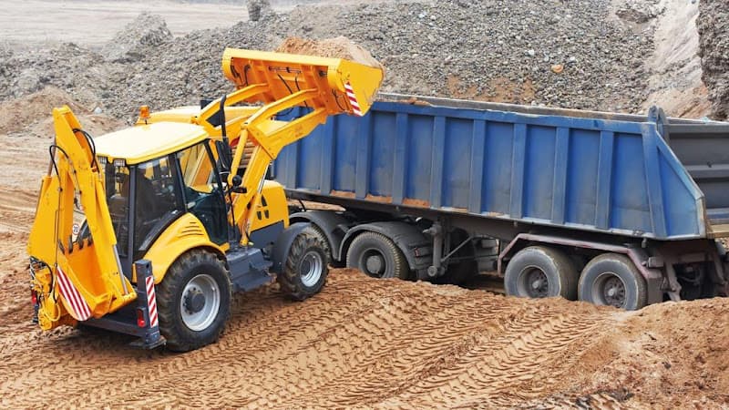 K & K Excavating photo